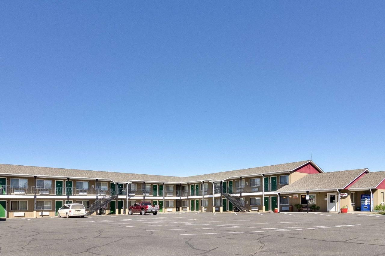 Rodeway Inn Pine River Exterior foto